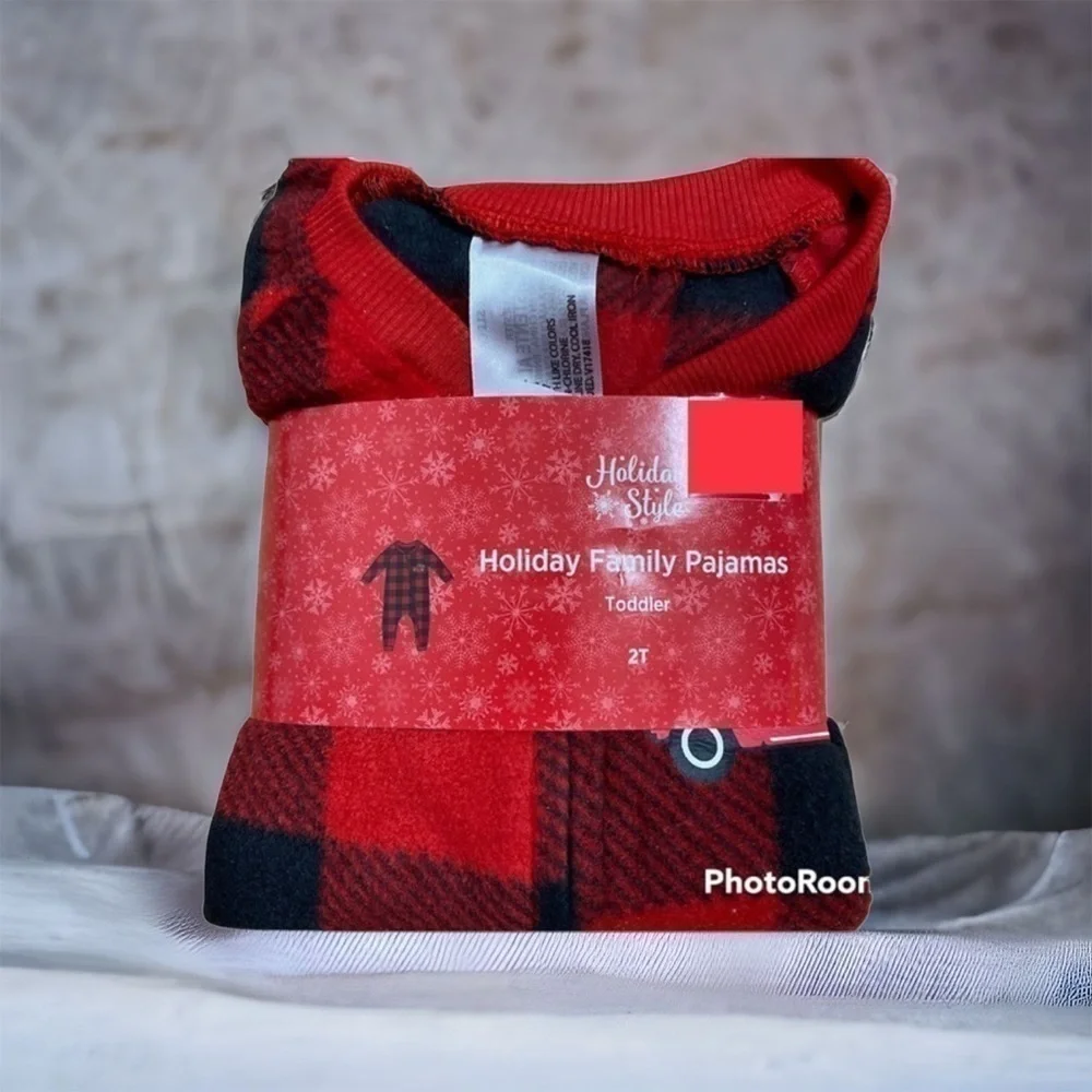 Buffalo Plaid Holiday Family Pajamas NWT 2T Sleeper Footless Kids Toddler Red